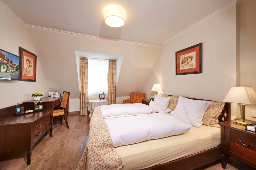 Brauereigasthof Zum Loewenbraeu アーデルスドルフ 部屋 写真