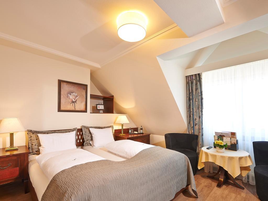 Brauereigasthof Zum Loewenbraeu アーデルスドルフ 部屋 写真