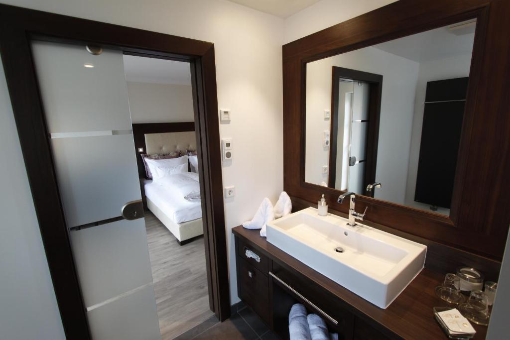 Brauereigasthof Zum Loewenbraeu アーデルスドルフ 部屋 写真